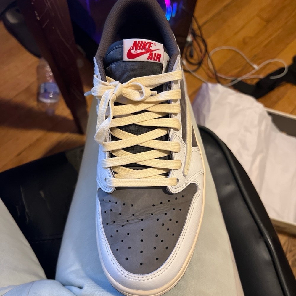 Travis Scott Reverse Mocha Low